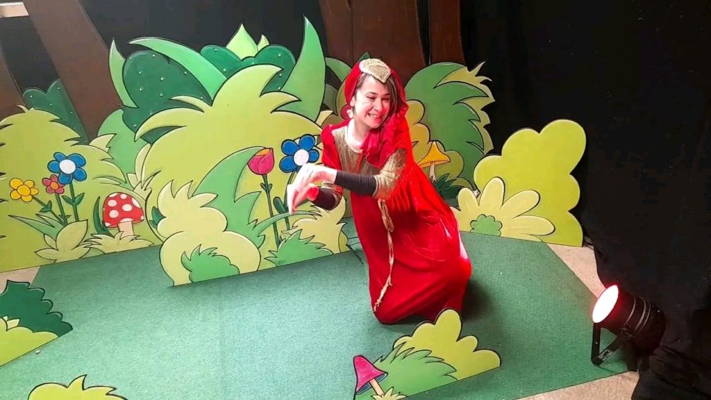 Les minuchs partent à l’aventure